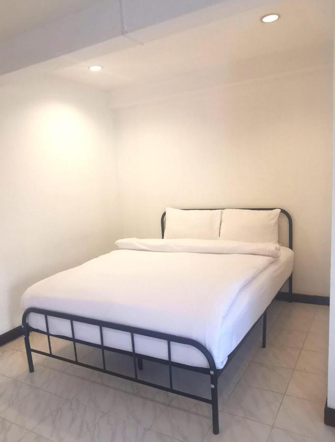 Go Inn Patong Beach Exterior photo